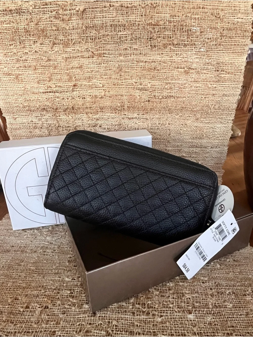 NWT Giani Bernini Black Quilted Leather Zip-Around Wallet with Turnlock